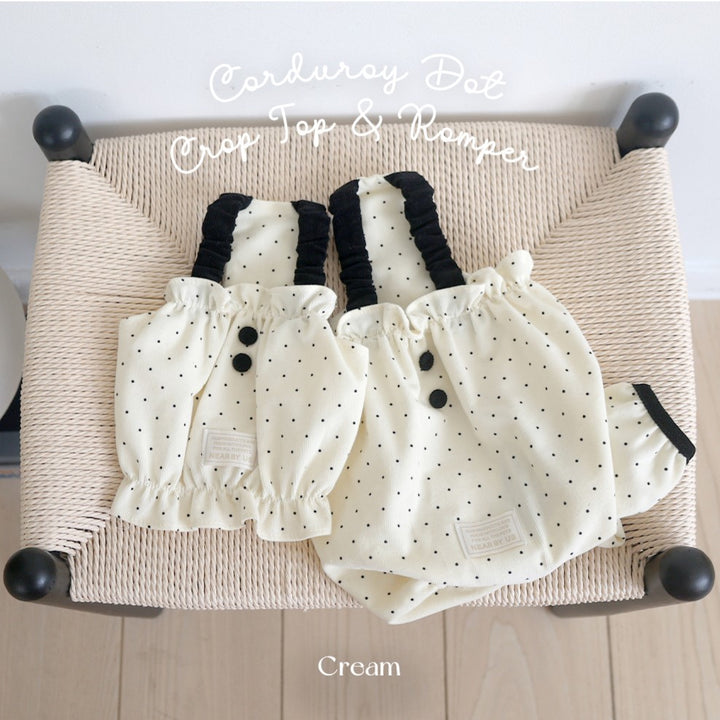 ※予約販売【near by us】corduroy dot crop top (cream)