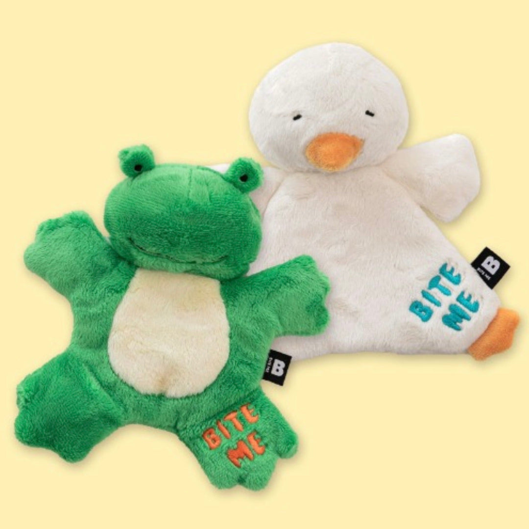 即納【BITE ME】Hug Me Tug toy - Duck/Frog