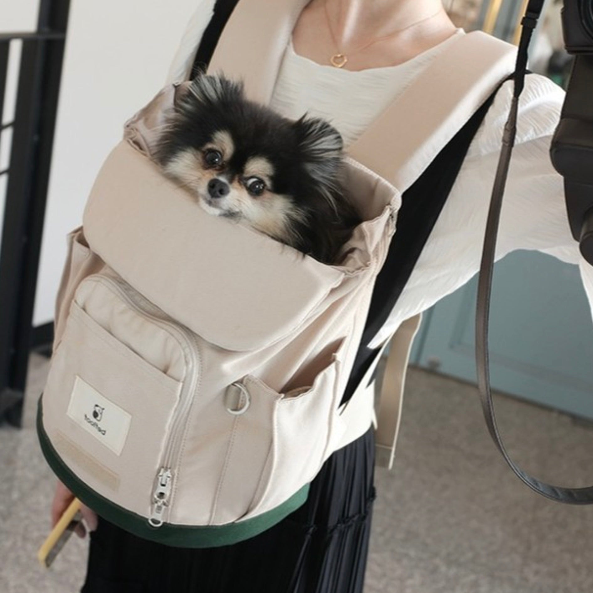 値下げしました！【befloof】 Forebag (Ivory）フロントバッグ 海外犬服 高品質なインポートのドッグウェア通販 