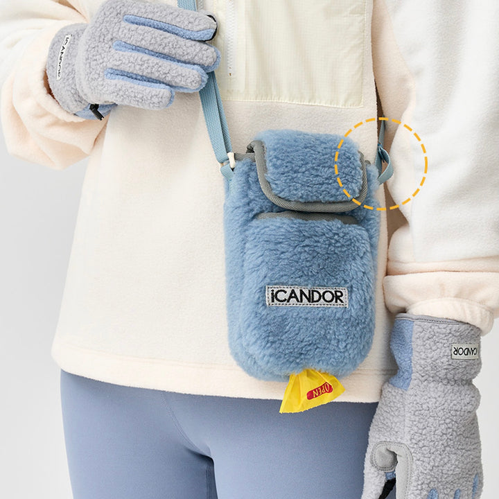 即納【iCANDOR】CASHEW NUT BAG（BLUE BELL）