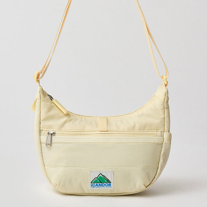 ※予約販売【iCANDOR】CRESCENT BAG（CREAMY BUTTER）