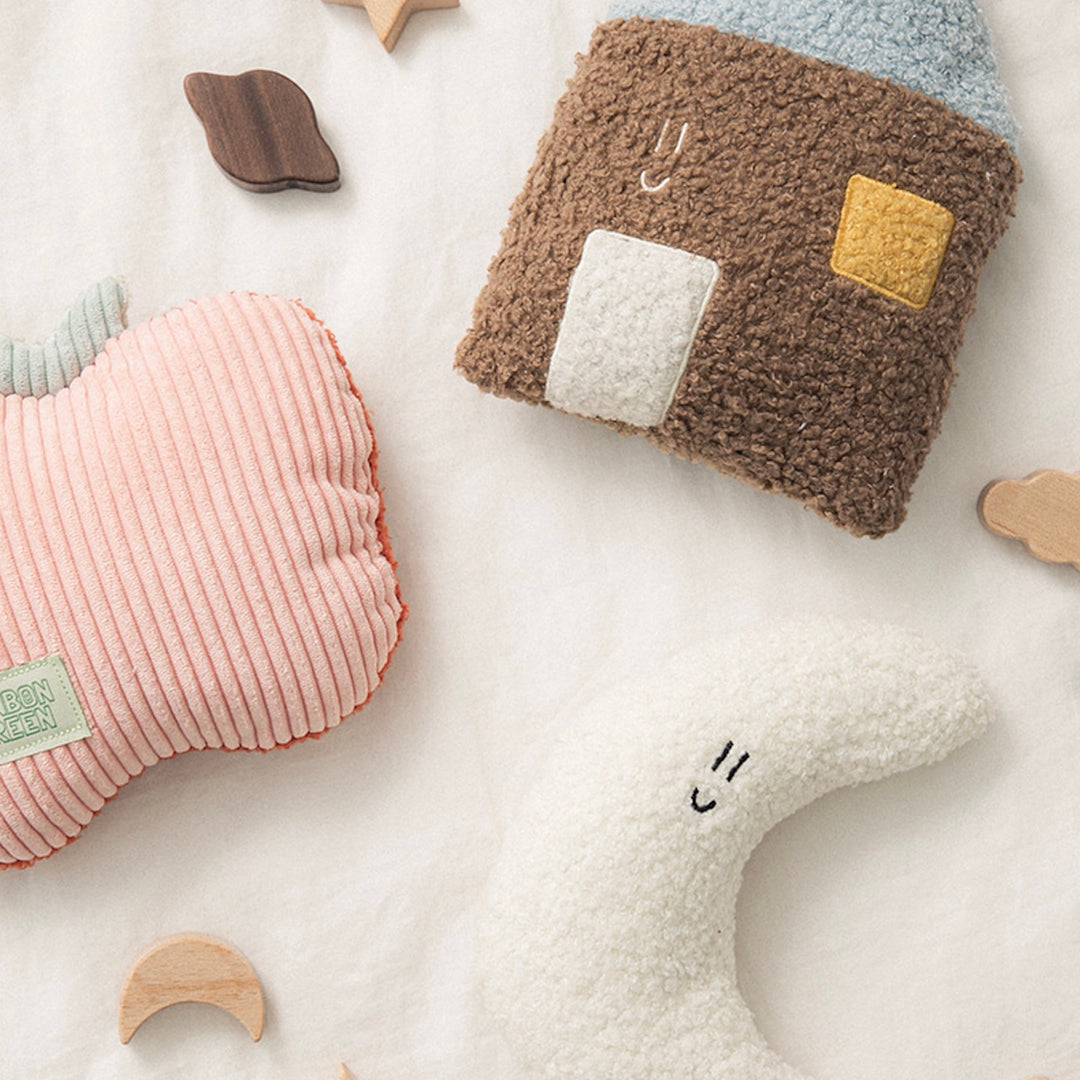 ※予約販売【BITE ME】BonBon Green My Home Buddy Cushion（3 type）