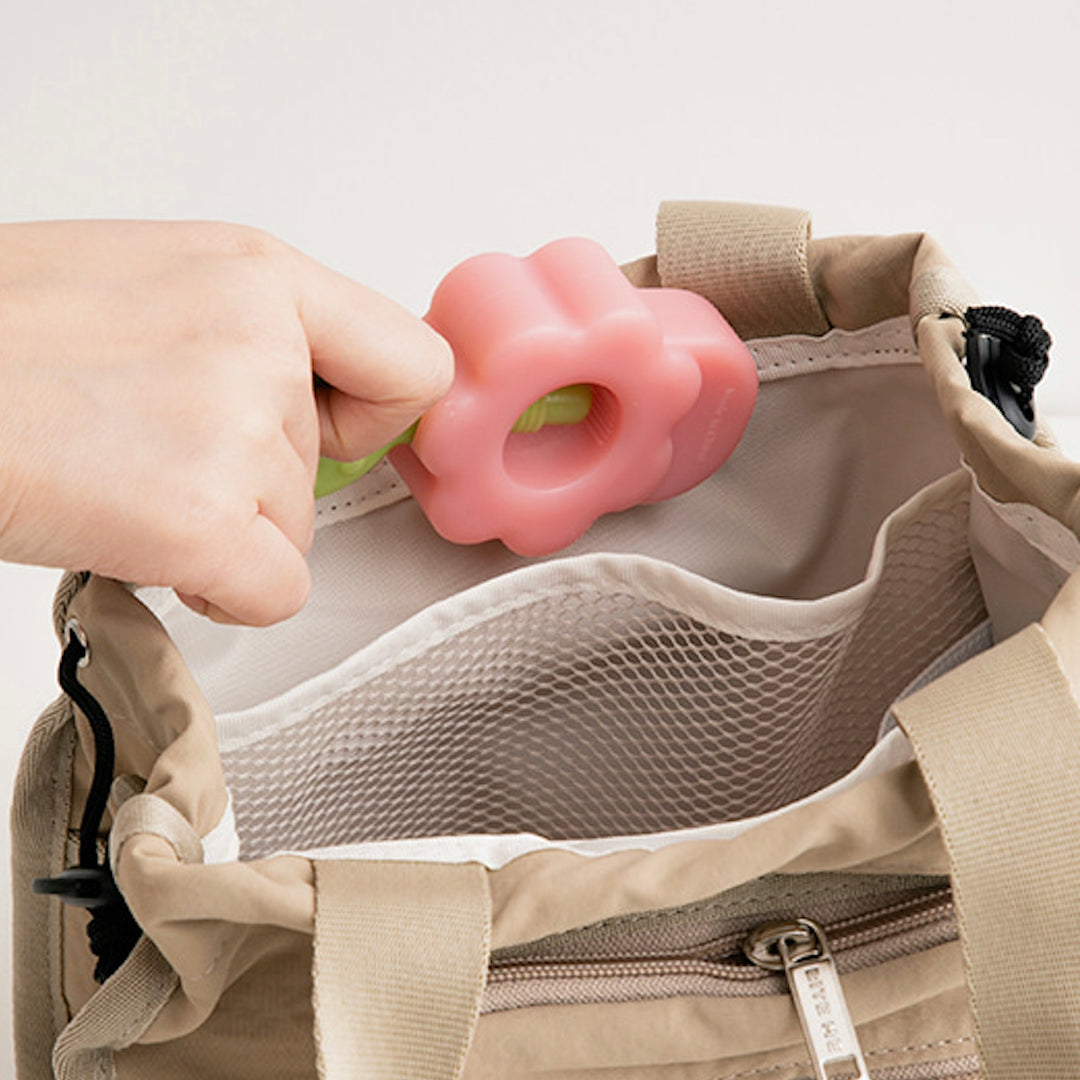 即納【BITE ME】Easy Bite Grip（2colors）