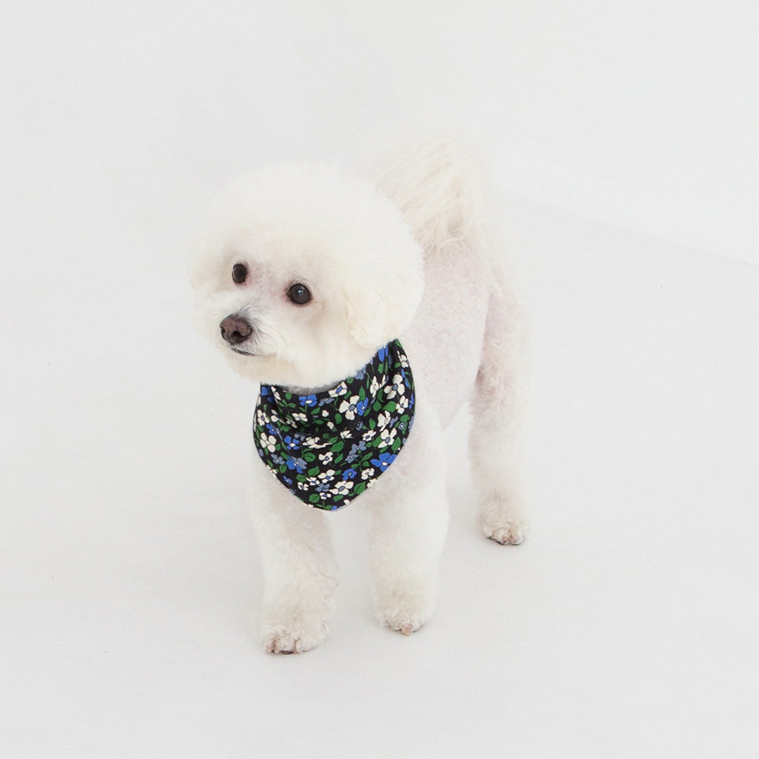 ※予約販売【foreverybari】Magnolia Floral Scarf（Dark Navy）