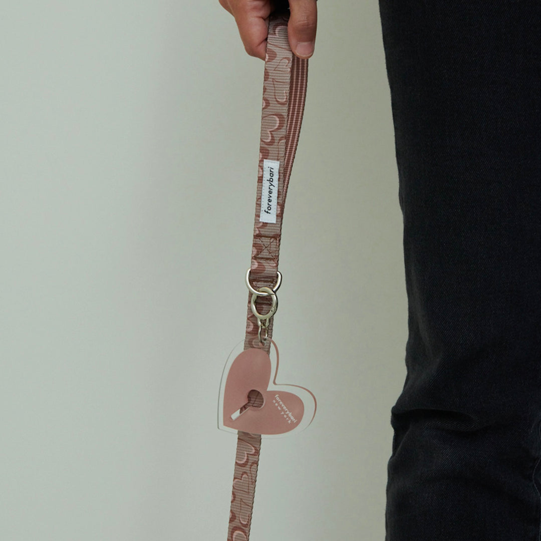 即納【foreverybari】NEW Heart Poop Bag Keyring（Strawberry）