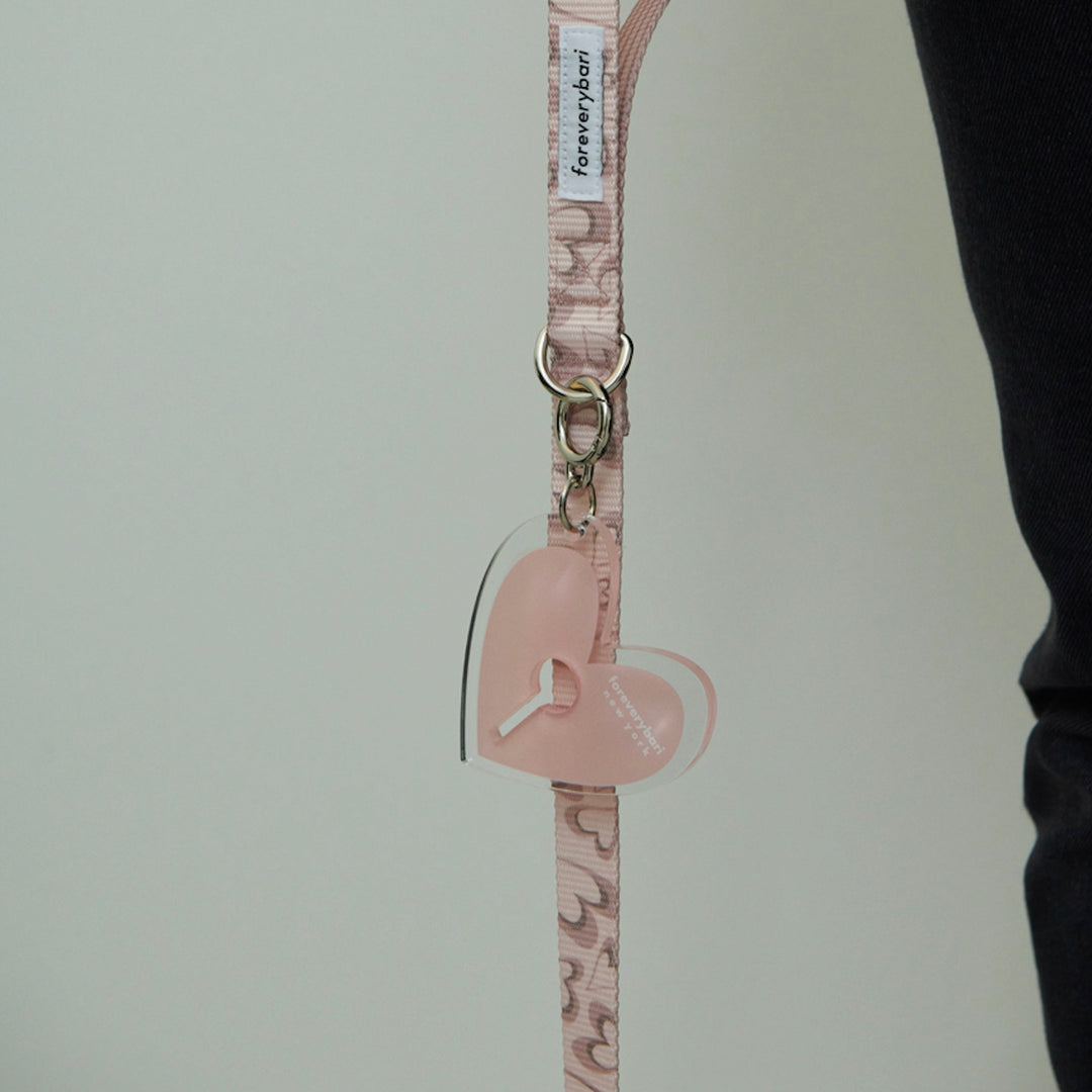 即納【foreverybari】NEW Heart Poop Bag Keyring（Strawberry）