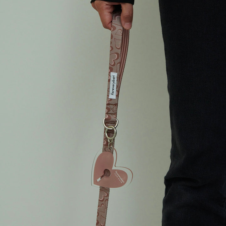 即納【foreverybari】NEW Heart Poop Bag Keyring（Strawberry）