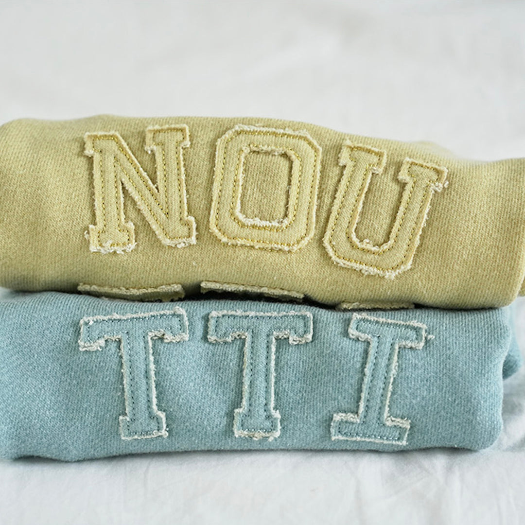 即納【noutti】Groovy Sweat Shirt - Human（Sky Blue）