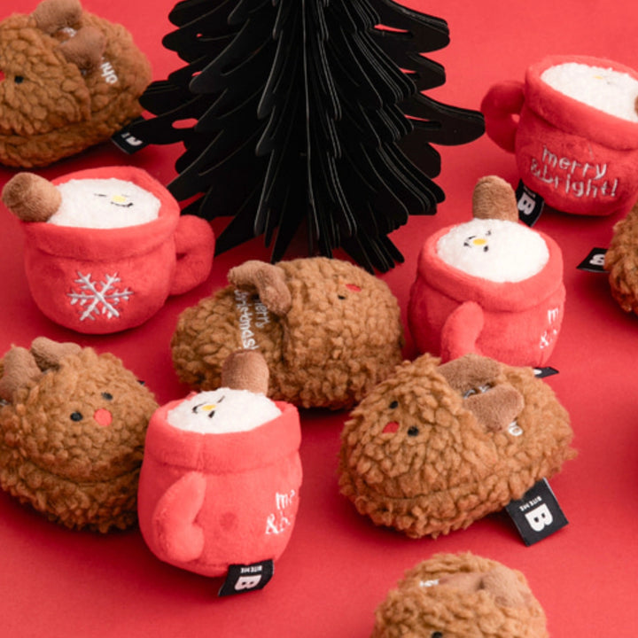 即納【BITE ME】Christmas Friends Toy - Hot chocolate & Slipper