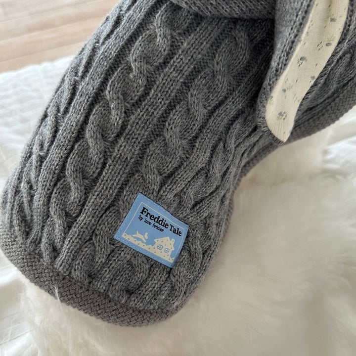 ※予約販売【FREDDIE TALE】Mr.Rabbit Cable Poncho