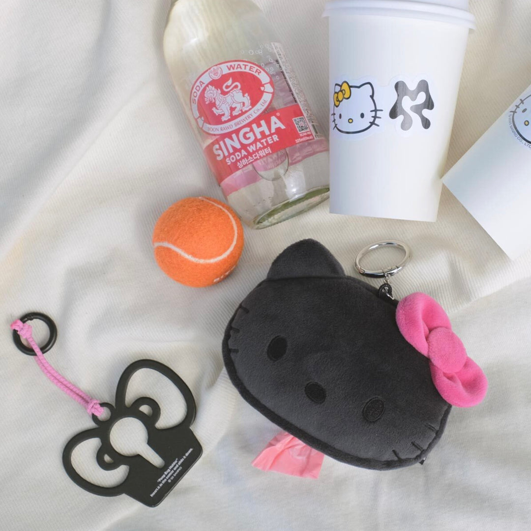 ※予約販売【ARUMARU】HELLO KITTY × ARUMARU Poop bag holder