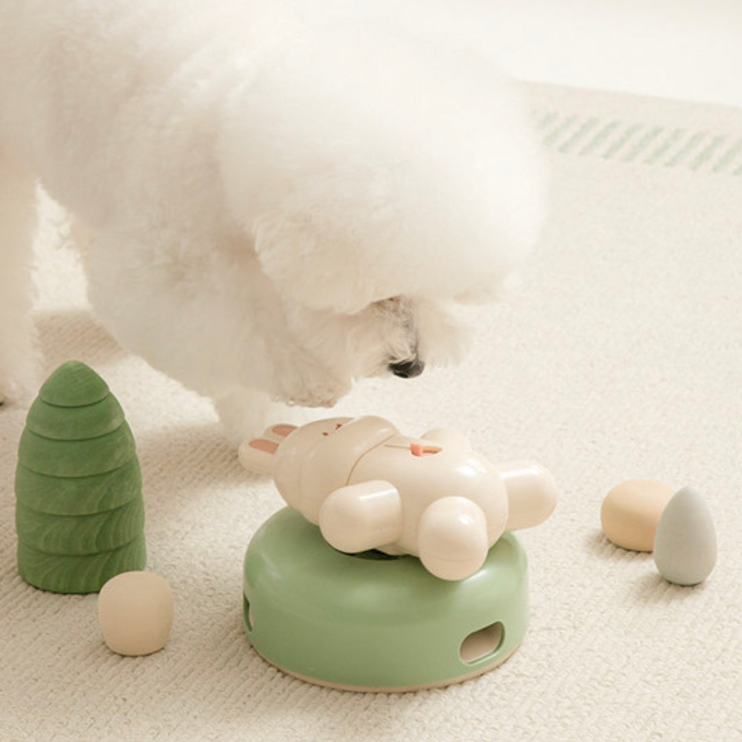 ※予約販売【BITE ME】Braining Spin and Snack Bunny Toy