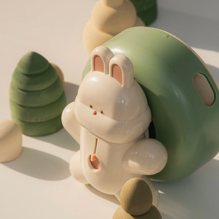 ※予約販売【BITE ME】Braining Spin and Snack Bunny Toy