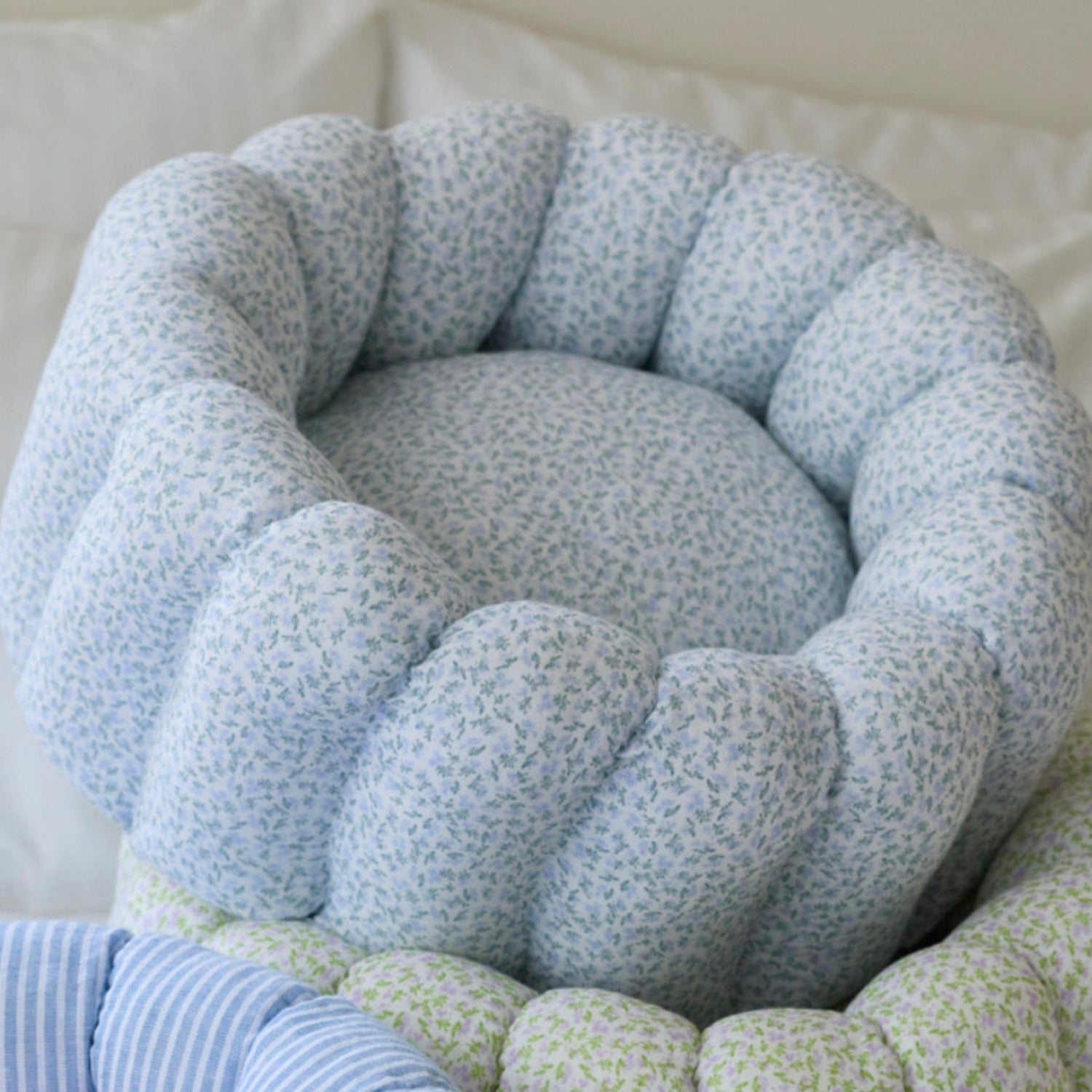 即納【azalea】New Flower Canele Cushion（Sky）