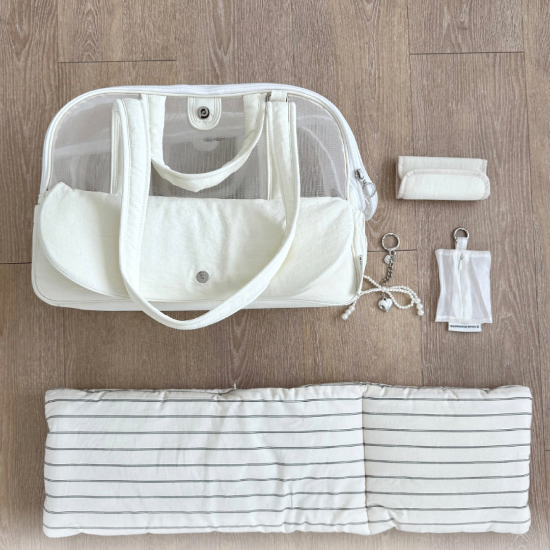 ※予約販売【a tous moments】Frou Frou Bag - Vanilla set（Cushion + Shoulder Pad Set）｜犬用バッグ