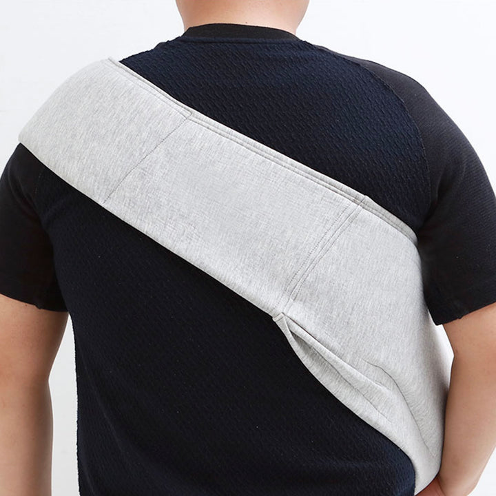 ※予約販売【ITS DOG】Kangaroo Sling Bag（Light gray）｜犬用バッグ