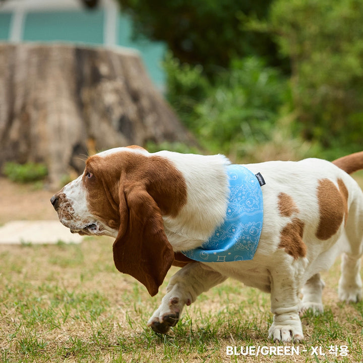 ※予約販売【andblank】Joy Bear Bug Guard Bandana Reversible Bib