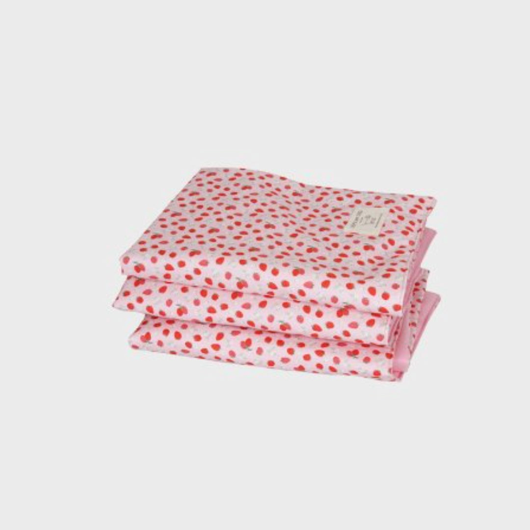 ※予約販売【OOPS! MY DOG】Berry Berry Duvet