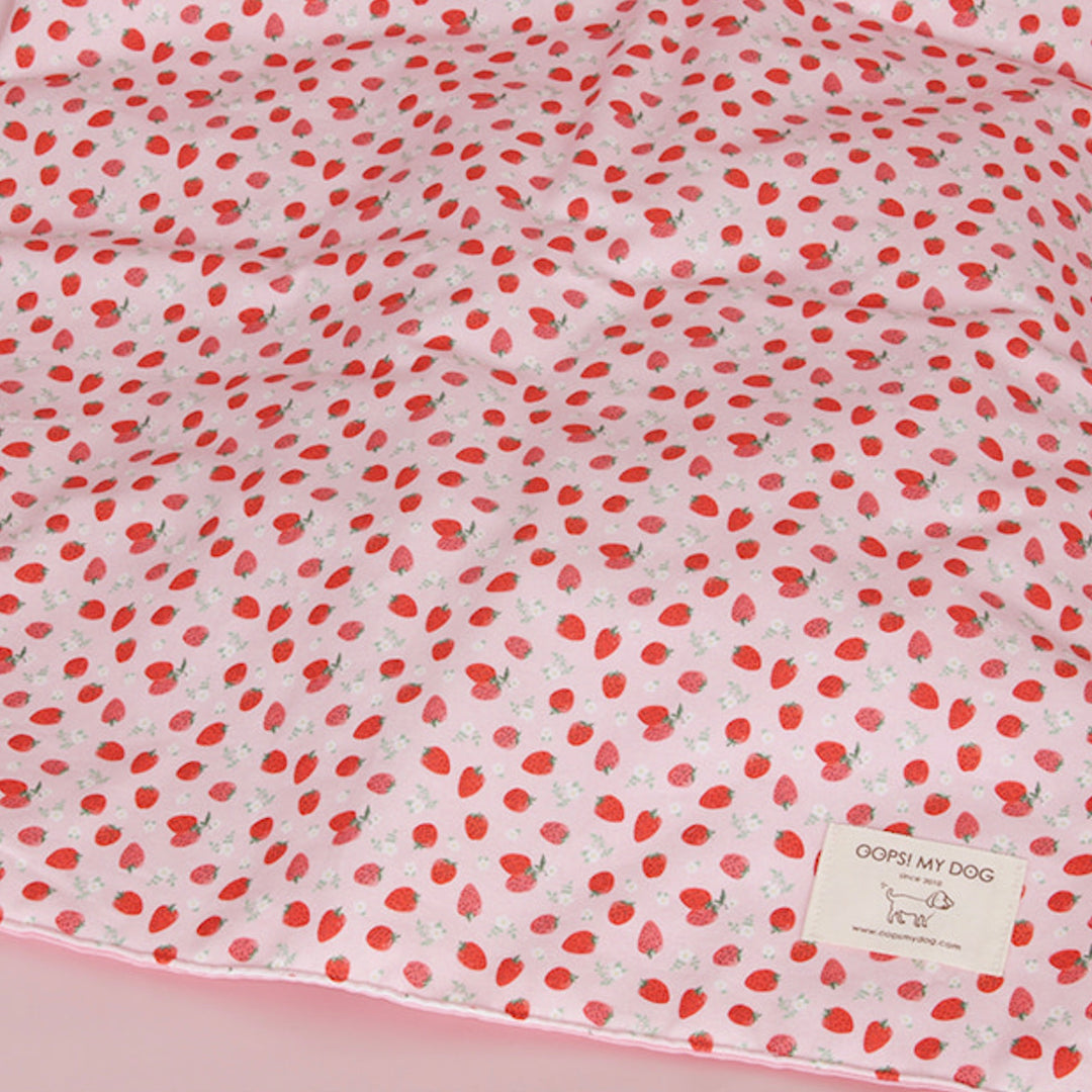 ※予約販売【OOPS! MY DOG】Berry Berry Duvet