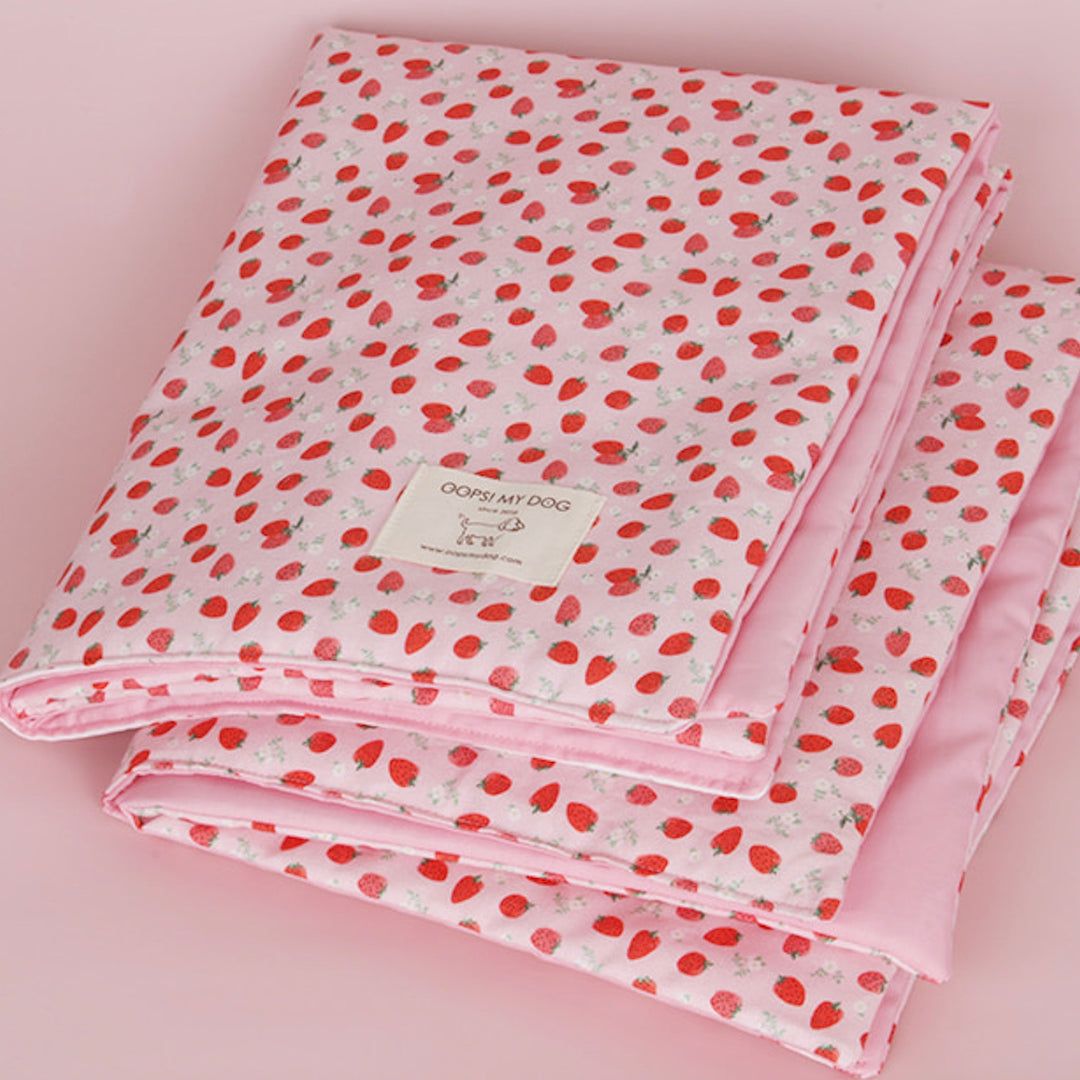 ※予約販売【OOPS! MY DOG】Berry Berry Duvet