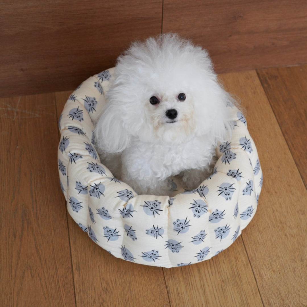 ※予約販売【azalea】Canele Cushion（Meow Cream Cheese）