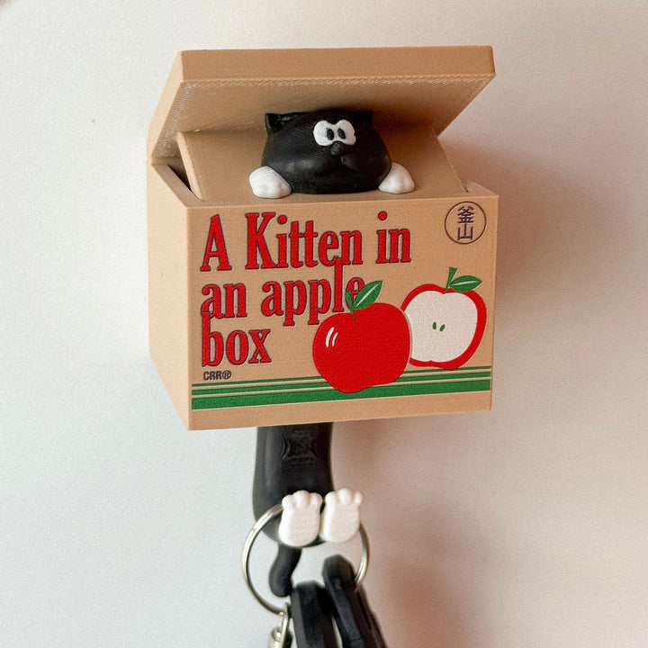 ※予約販売【CRR】Boxed Cat Keyring Holder