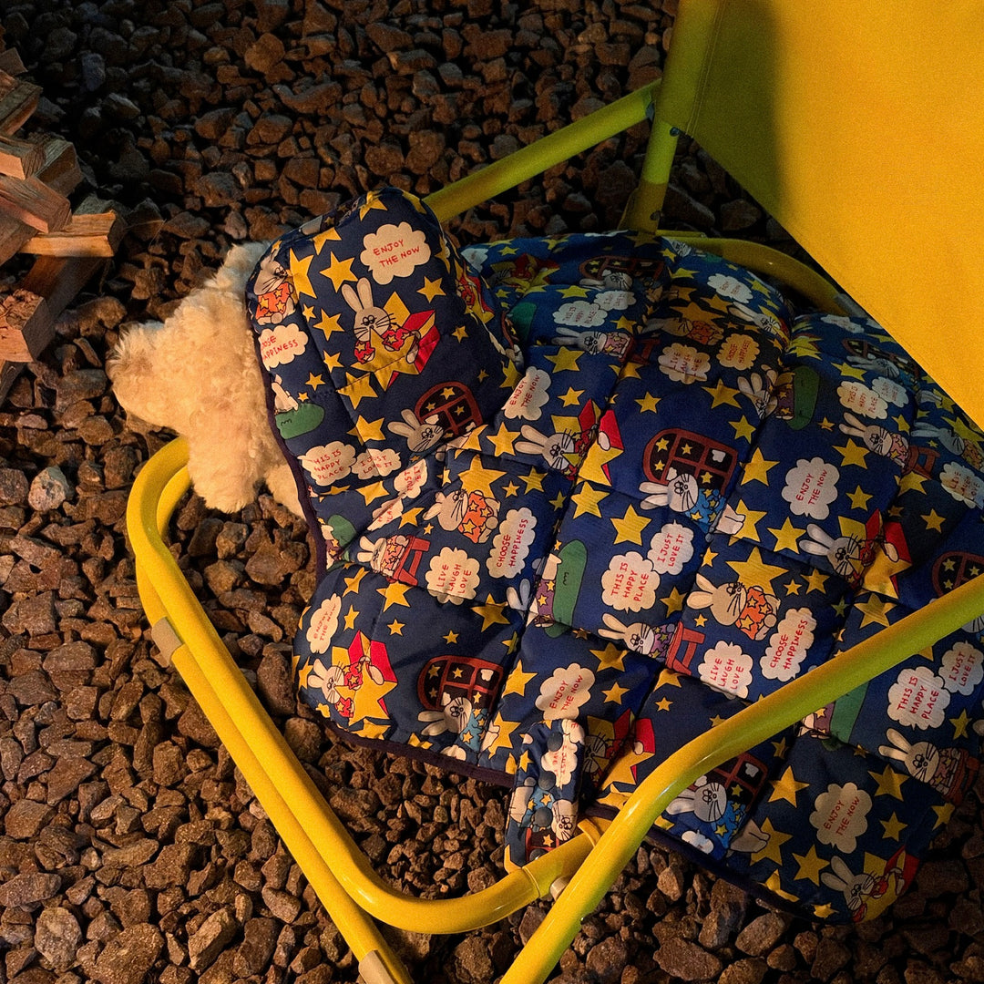 ※予約販売【CRR】Lazy Bunny Reversible Padded Blanket