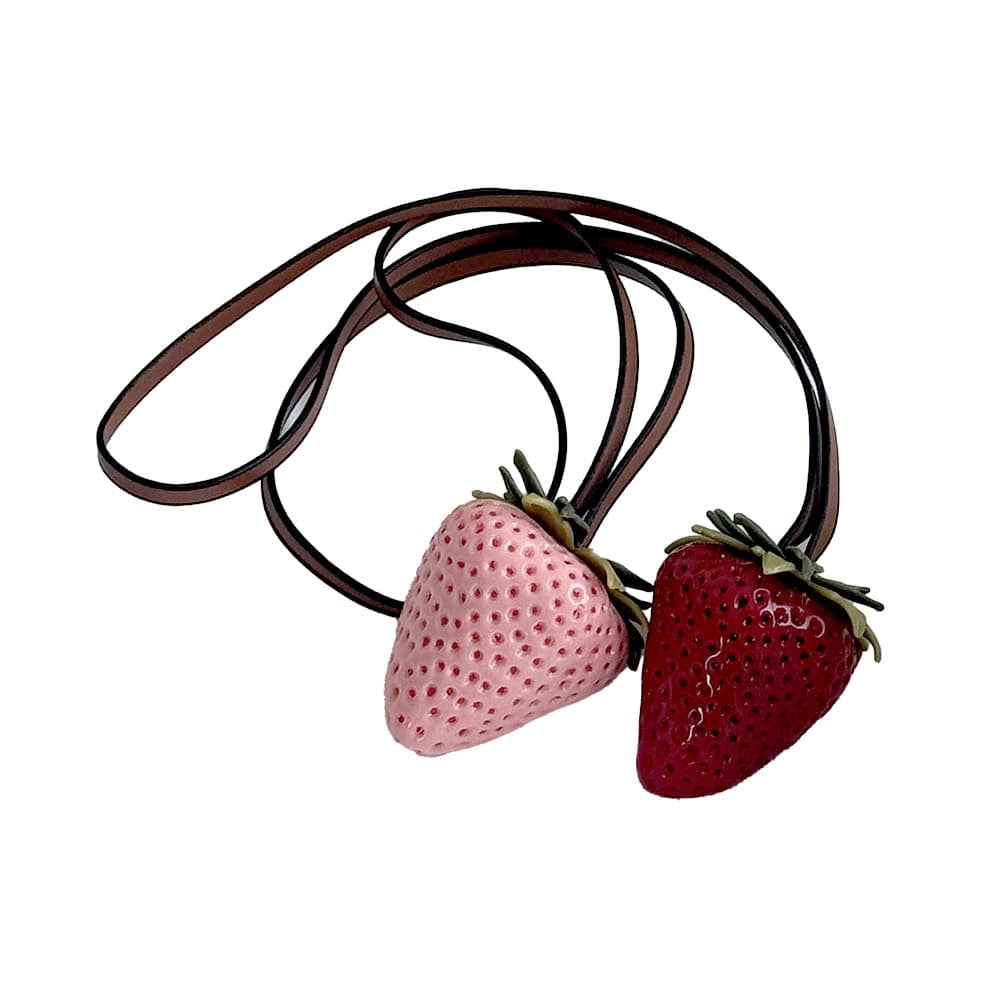 ※予約販売【a tous moments】Strawberry Key Ring