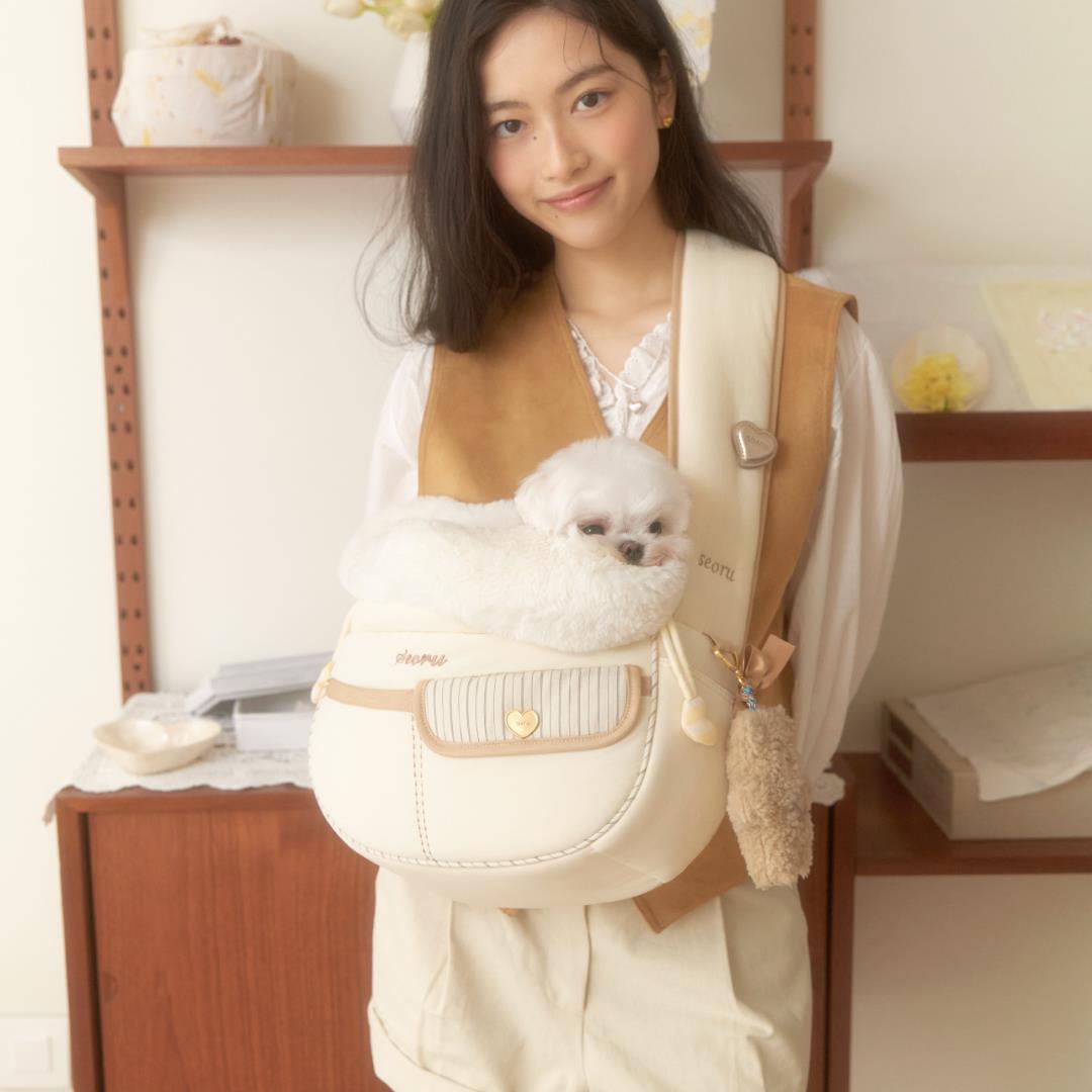 ※予約販売【seoru】Soft Valentine bag (Sand beige)