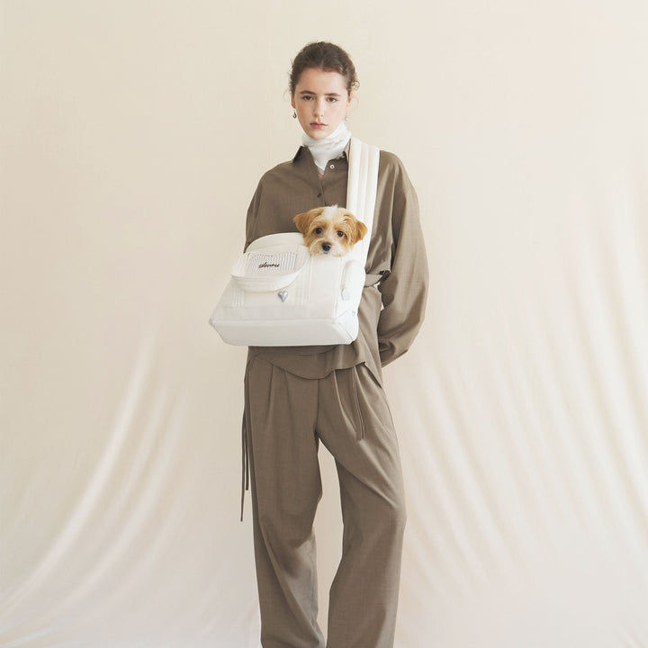 ※予約販売【seoru】Heart Veru Bag（Vanilla）｜犬用バッグ