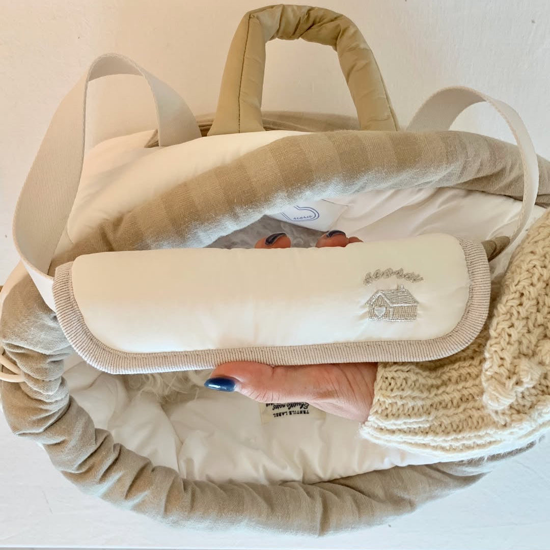 ※予約販売【seoru】Letter Bag (Mocha Beige)