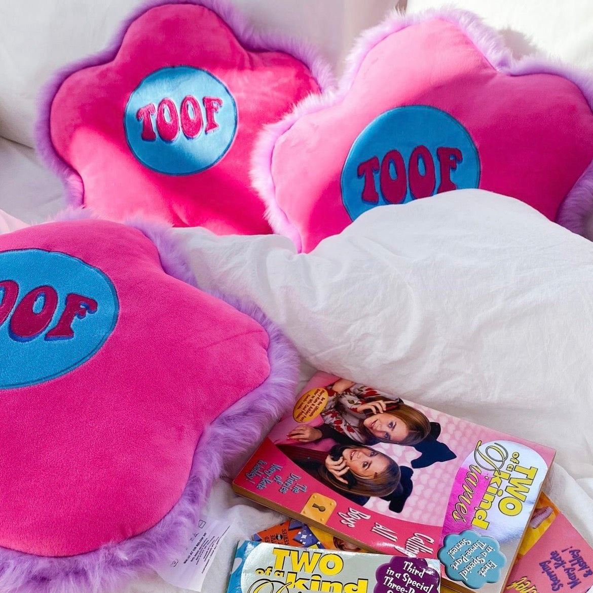 ※予約販売【TOOF】FUZZY CUSHION（Herat/Flower）