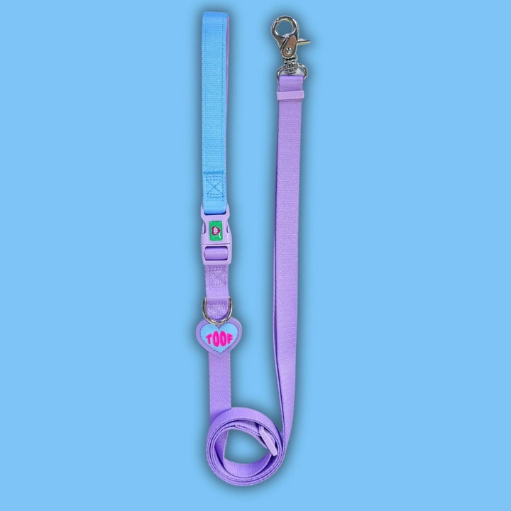 ※予約販売【TOOF】HEART LOGO BUCKEL LEASH（BLUE/PURPLE）