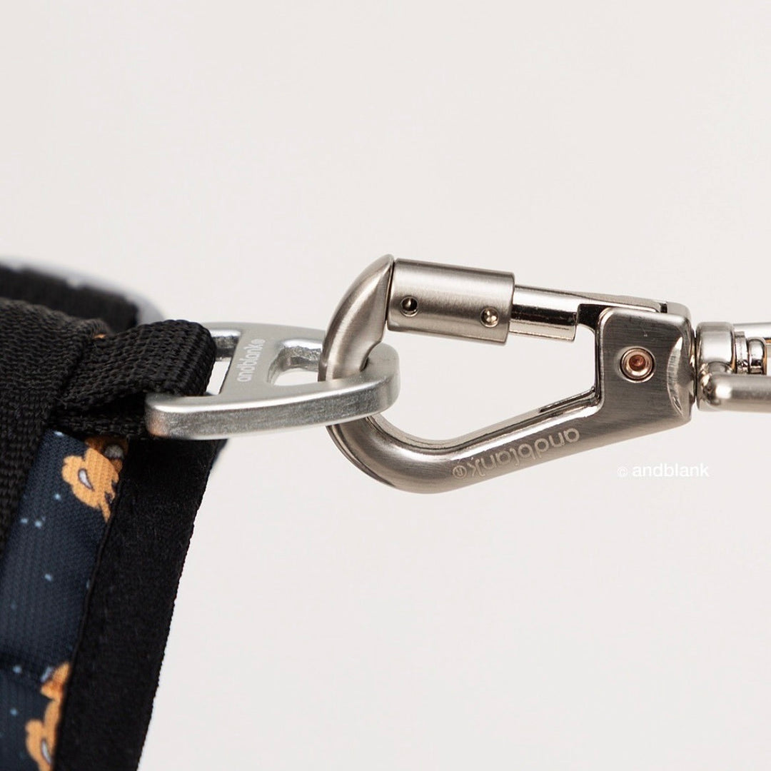 即納【andblank】ICONIC Joy Bear Hands Free Leash（Black）