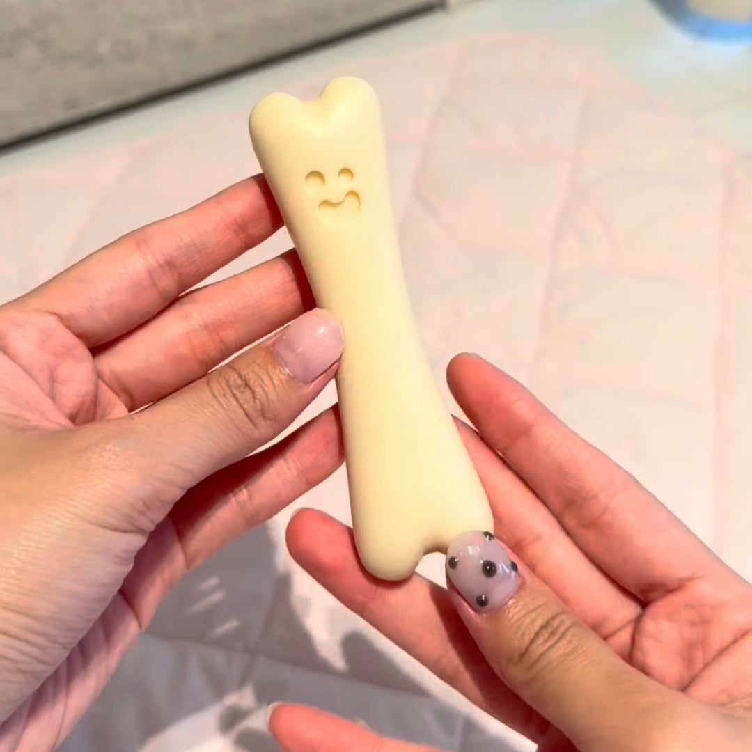 即納【BITE ME】Buddy Bone Nylon Toy