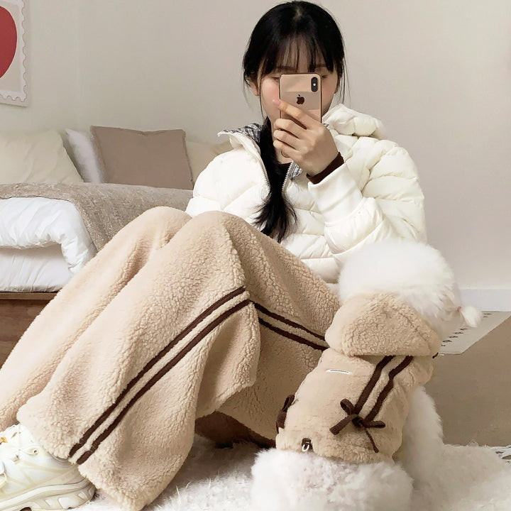 ※予約販売【DURANG RURANG】Ribbon Boa Hoodie Jumper（Beige）