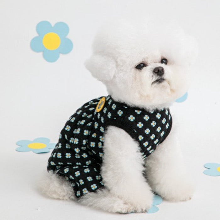 ※予約販売【BITE ME】Daisy Quilted Romper（Black）