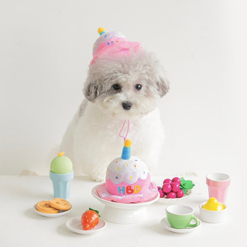 即納【BITE ME】HBD party cake hat Toy