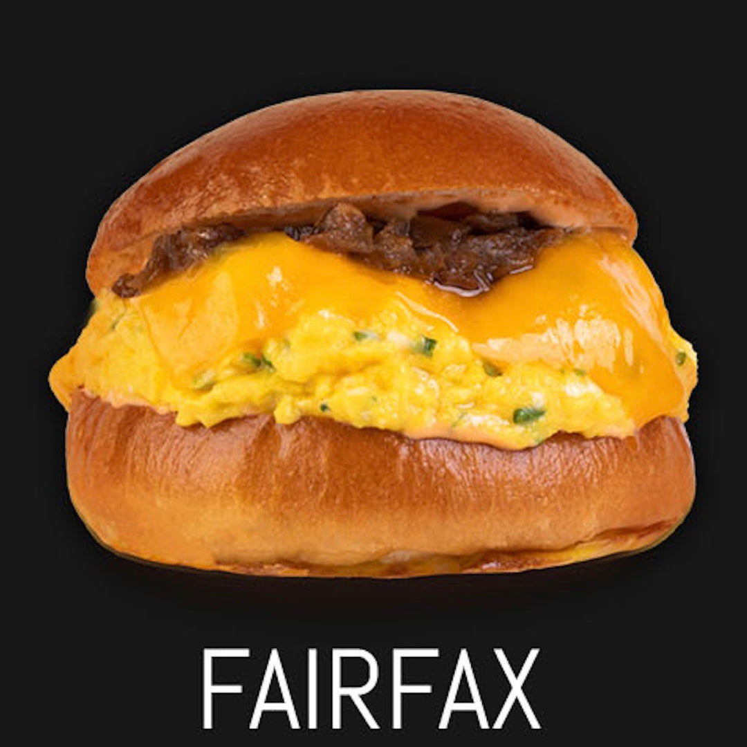 即納【BITE ME × eggslut】Fairfax Burger Nosework Toy