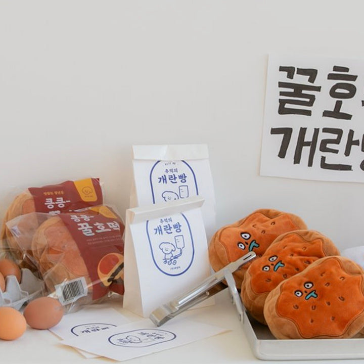 即納【BITE ME】Korean style Pancake Toy