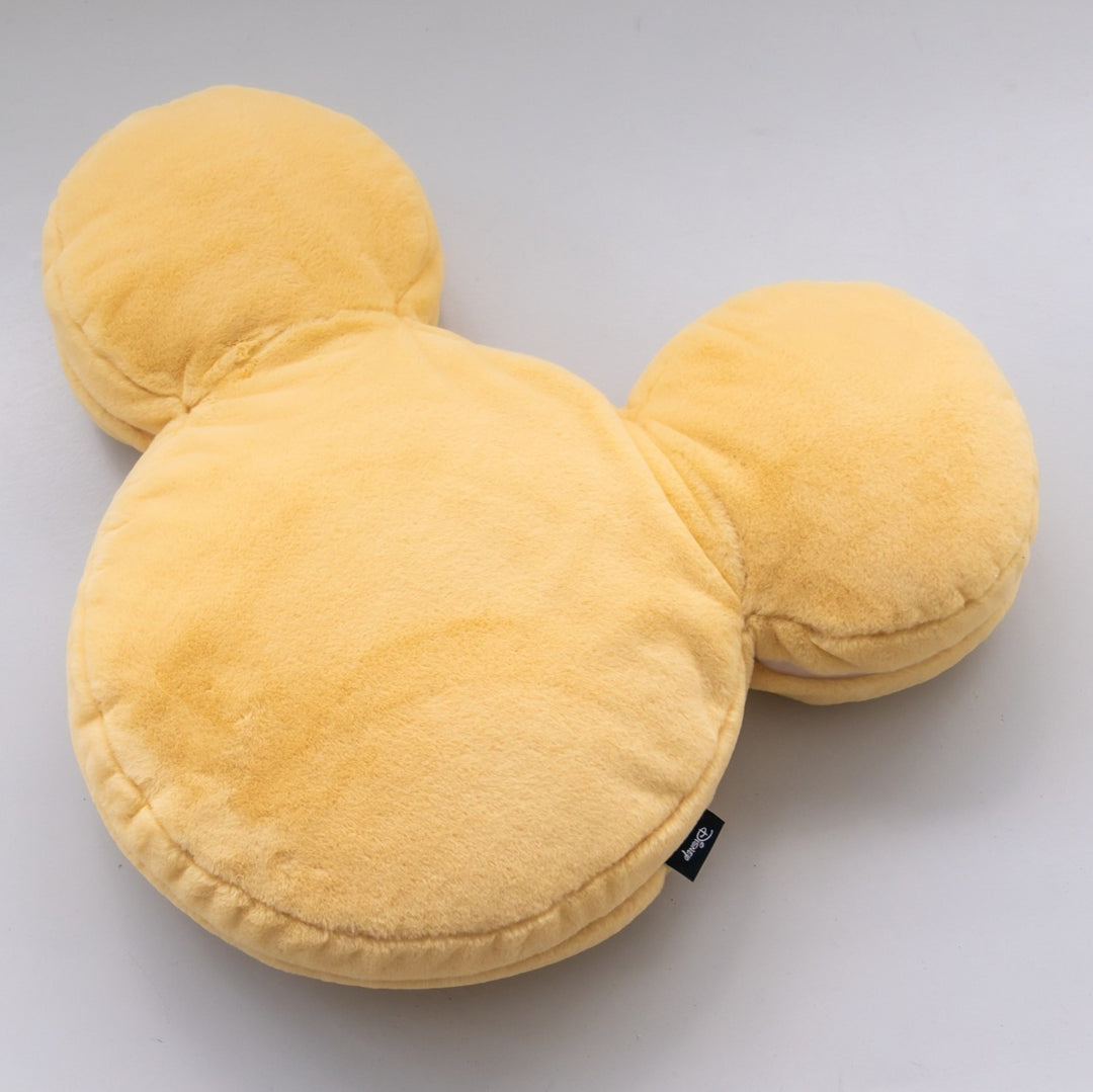 ※予約販売【DA】disney friends Mickey macaron cushion（バニラ）